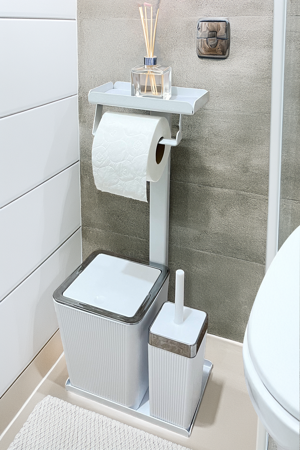 3'ü 1 Arada Banyo Seti Tuvalet Kağıtlık, Çizgili Çöp Kovası Ve Tuvalet Fırça Takımı